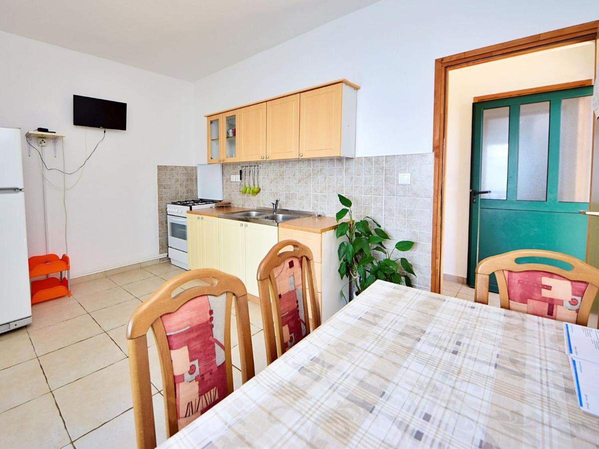 Holiday Home Tina - Hvr501 By Interhome Gdinj Dış mekan fotoğraf